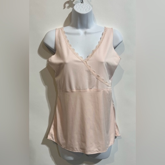 SPANX by‎ Sara Blakely Hide and Sleek Lace Trim Camisole Size 1X - Picture 1 of 3